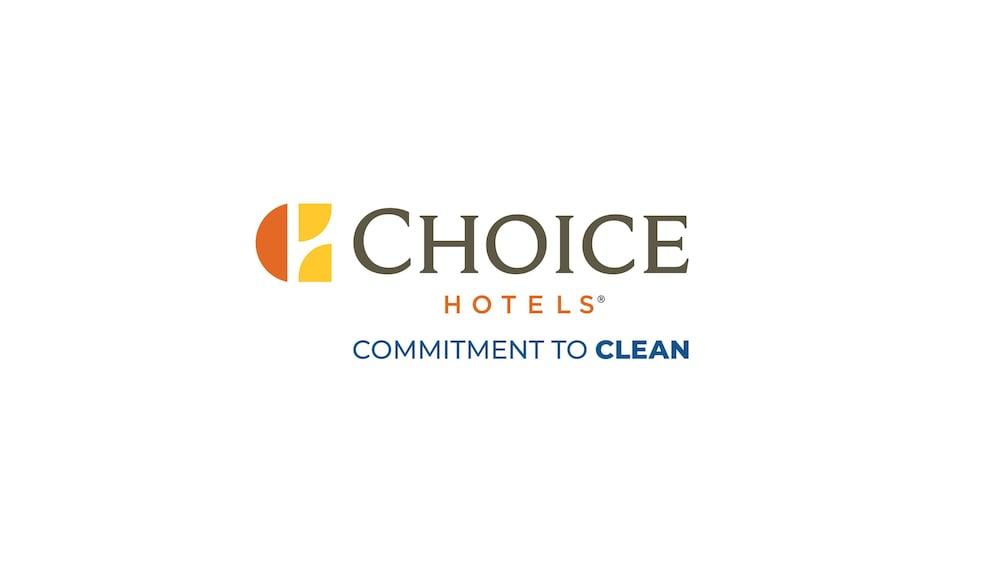Comfort Inn & Suites Dimondale - Lansing Екстериор снимка