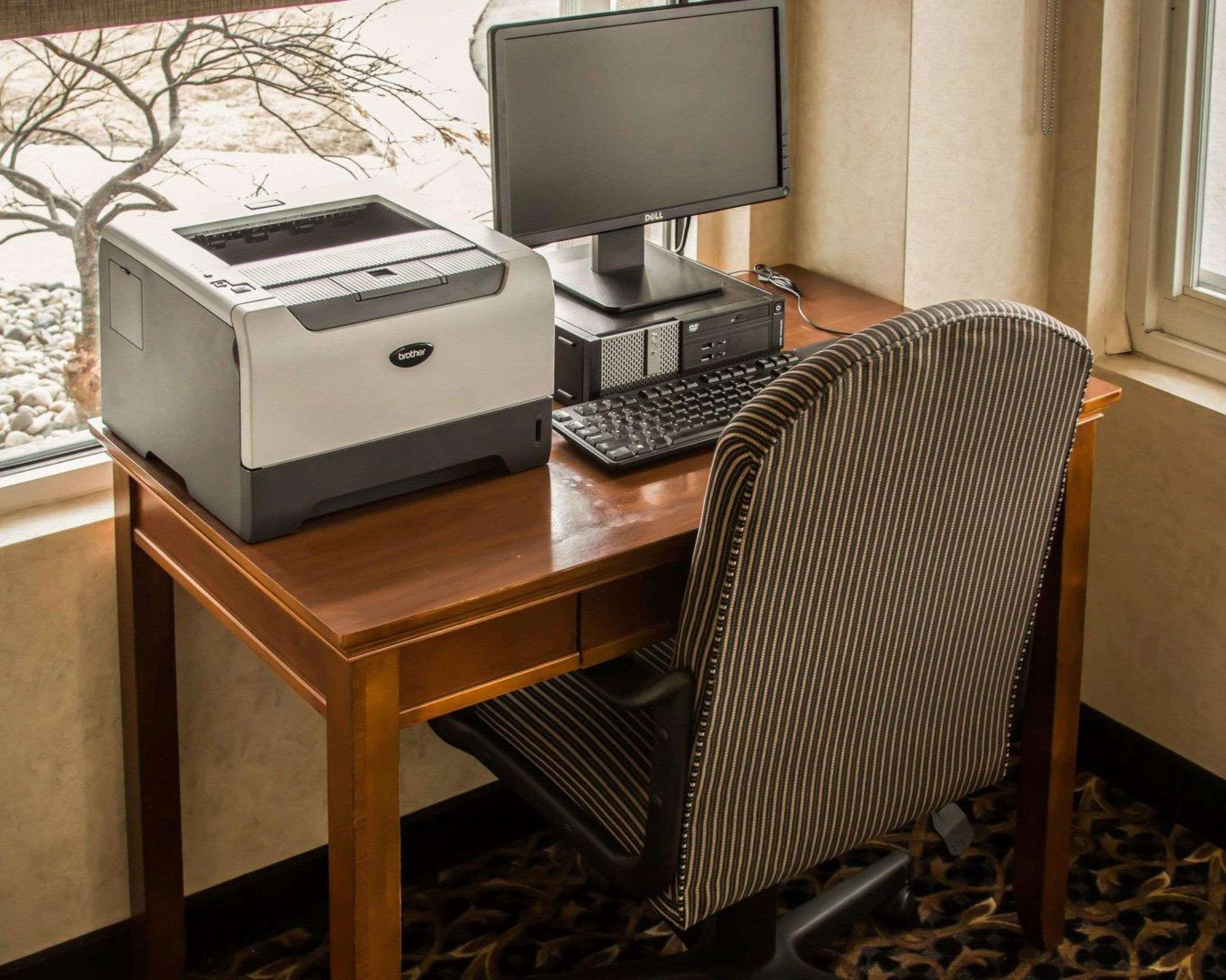 Comfort Inn & Suites Dimondale - Lansing Екстериор снимка